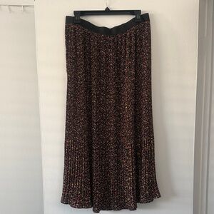 Adrianna Papell Floral Black Pleated Skirt